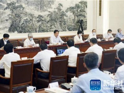 大菠萝首页栗戰書：一條一條對照法律規定（dìng）開展（zhǎn）檢查 推動土壤汙（wū）染防治（zhì）法全麵有效實施