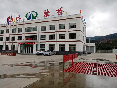 大菠萝首页天水路（lù）橋噴淋除（chú）塵係統（tǒng）案例